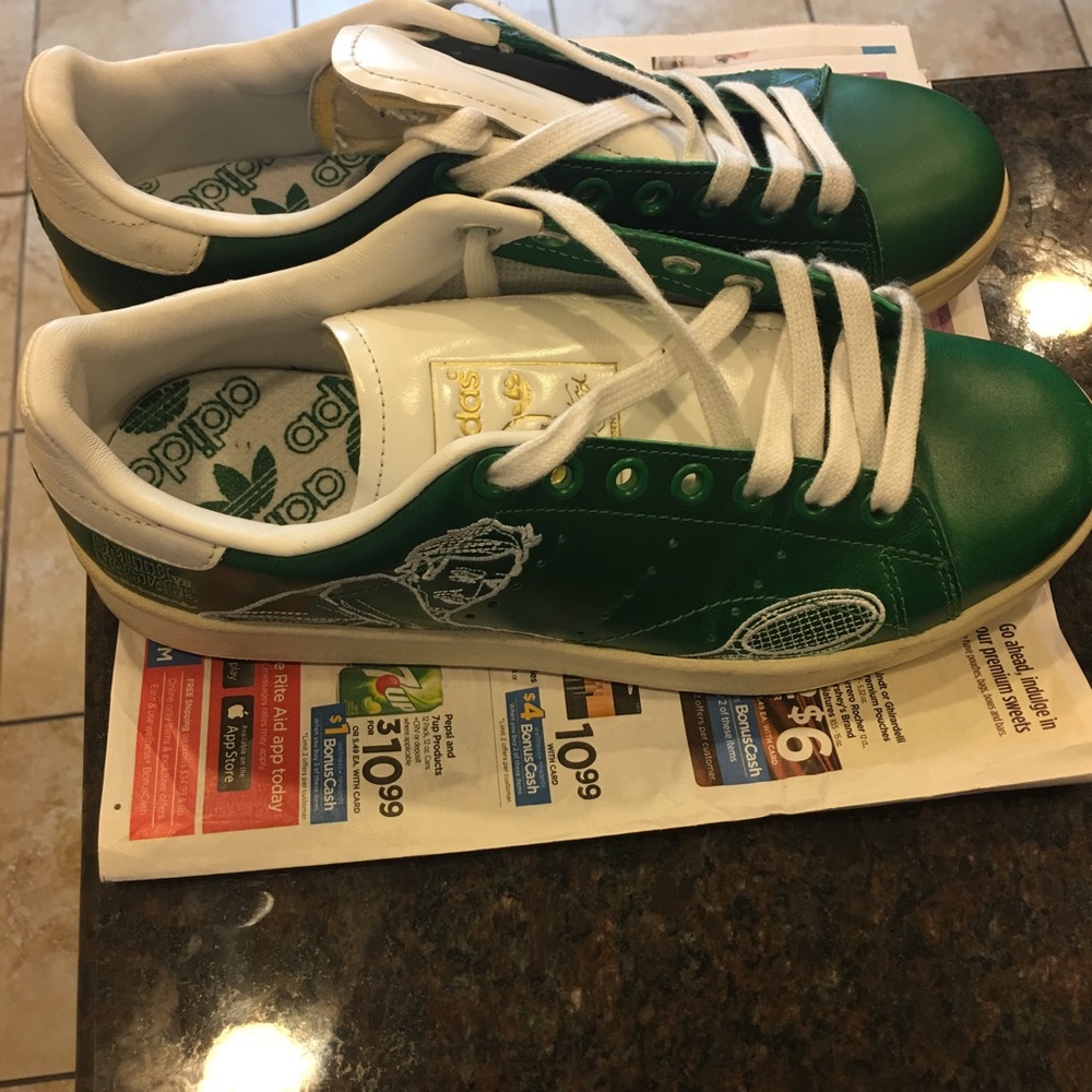 Vintage Adidas Stan Smith Vs. Nastase Tennis Shoe - Picture 4 of 4